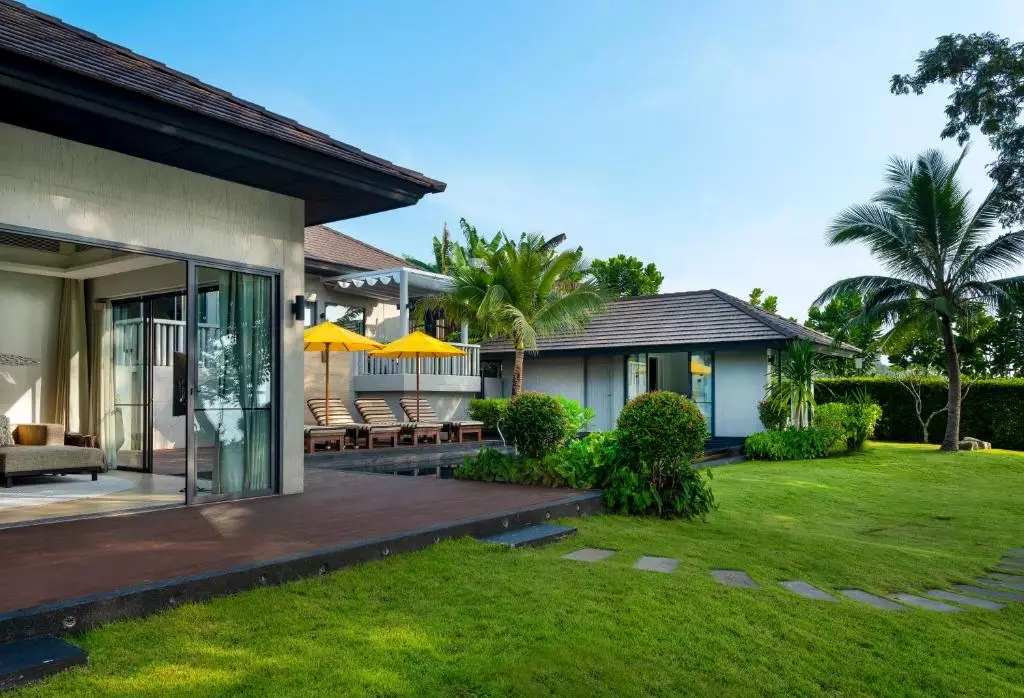 The ShellSea Krabi I Luxury Beach Front Resort and Pool Villa